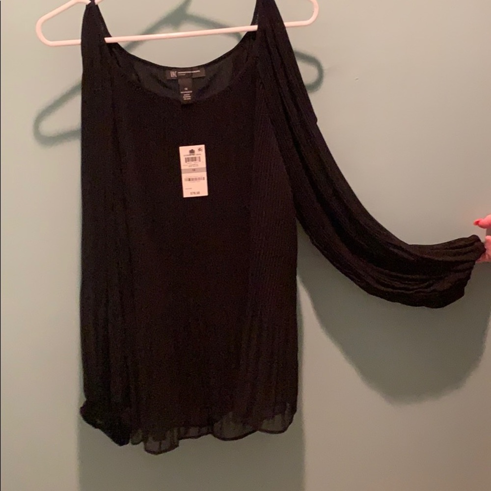 Cold shoulder long sleeve blouse